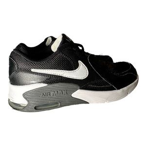 Youth Nike Air Max Excee Black White Grey Athletic Shoes Size 2Y